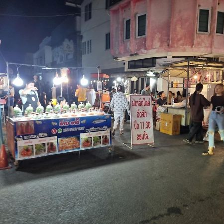 Khampiane1 Hotel Ban Nongdouang Екстериор снимка