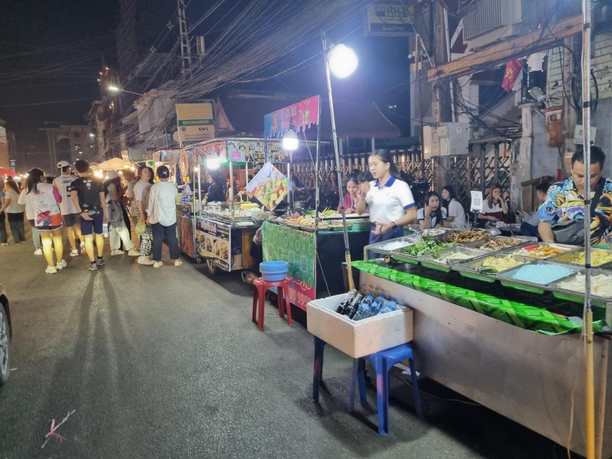 Khampiane1 Hotel Ban Nongdouang Екстериор снимка