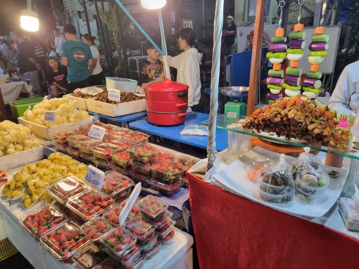 Khampiane1 Hotel Ban Nongdouang Екстериор снимка